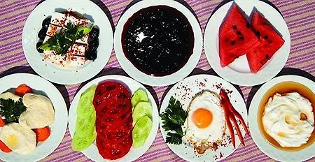 Zeus Hotel İçmeler
